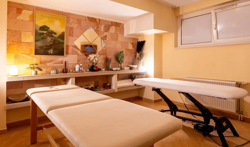 Aurora Hotel Miskolctapolca - Mjus 1.