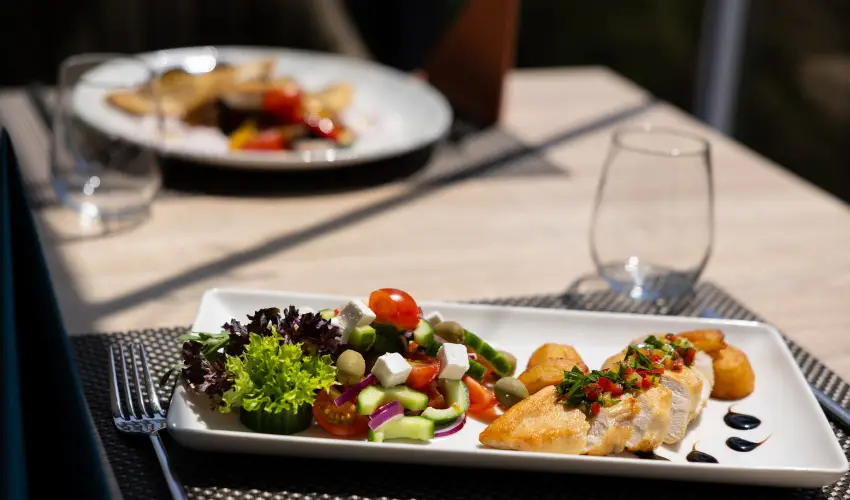 Aurora Hotel Miskolctapolca - Mjus 1.