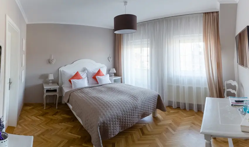 Aurora Vendghz Hvz - Kt nnep kztt (min. 3 j)