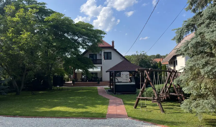 Aventurin House Rvflp - Mjus 1. (min. 2 j)