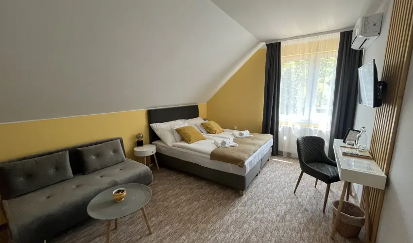 Aventurin House Rvflp - Mjus 1. (min. 2 j)