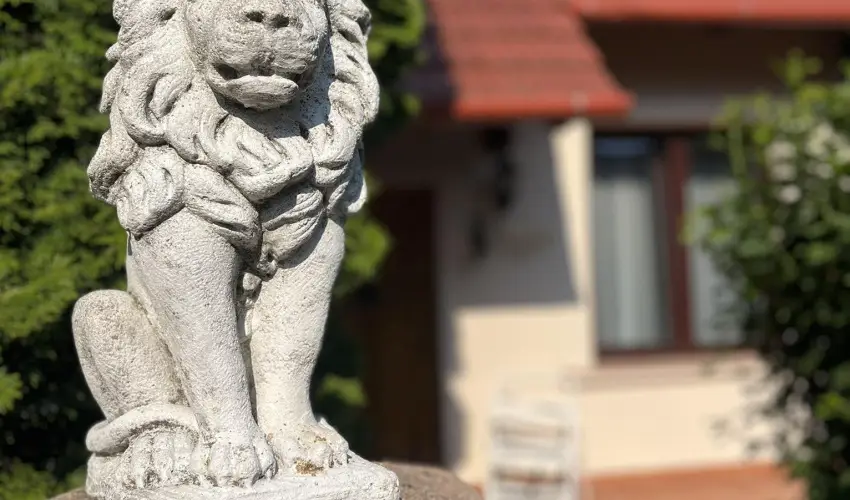 Aventurin House Rvflp - Mjus 1. (min. 2 j)