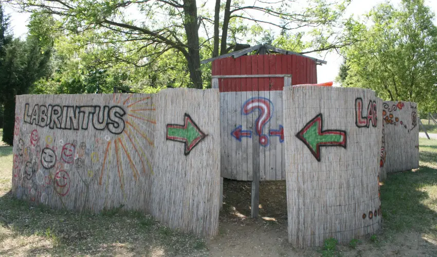 Bagolyvr Inrcs Inrcs - Mjus 1. 