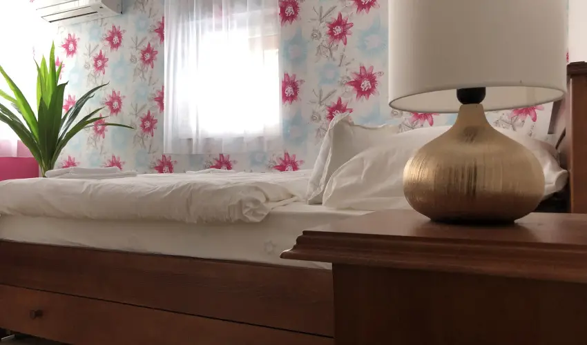 Bagolyvr Inrcs Inrcs - Mjus 1. 