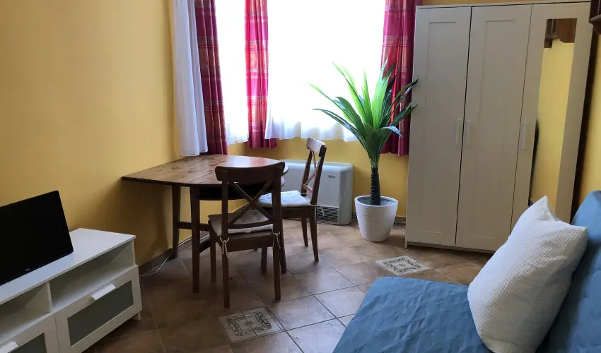 Bagolyvr Inrcs Inrcs - Mjus 1. 