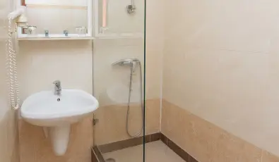 Bagolyvr Inrcs Inrcs