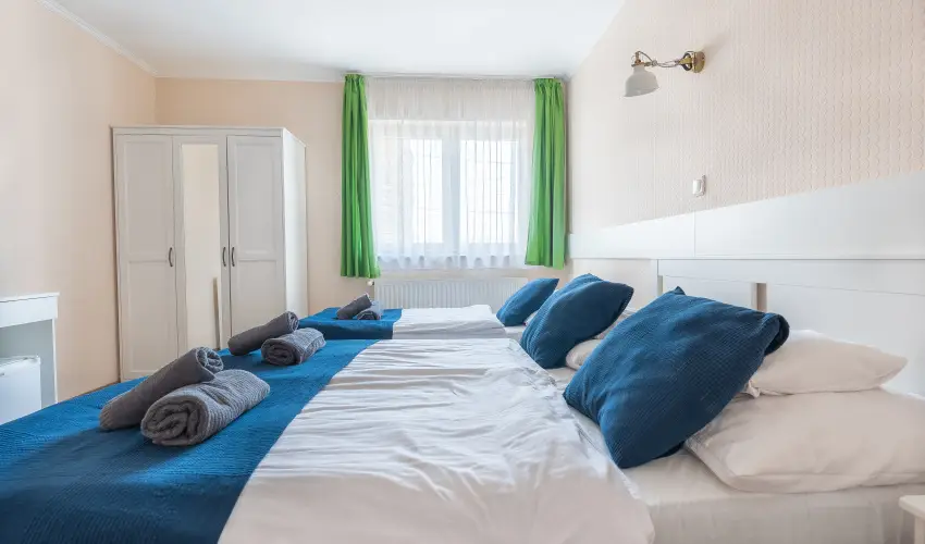 Bagolyvr Inrcs Inrcs - Mjus 1. 