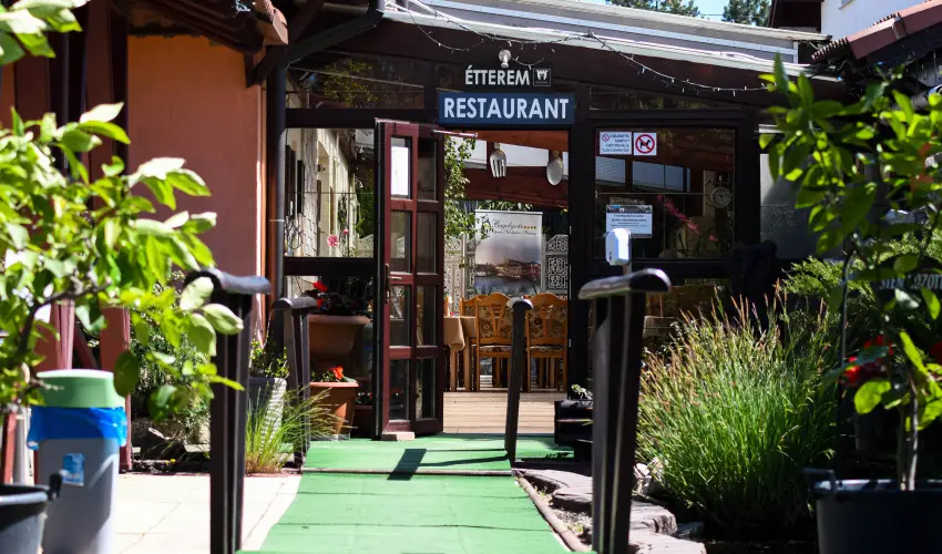 Bagolyvr Inrcs Inrcs - Mjus 1. 