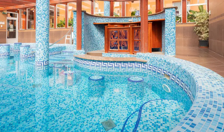 Bagolyvr Inrcs Inrcs - Mjus 1. 