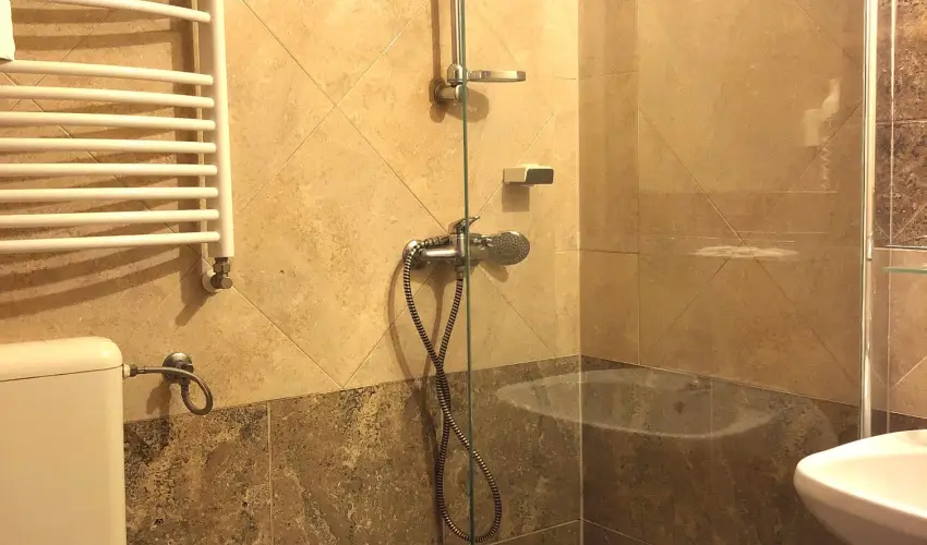 Bagolyvr Inrcs Inrcs - Mjus 1. 