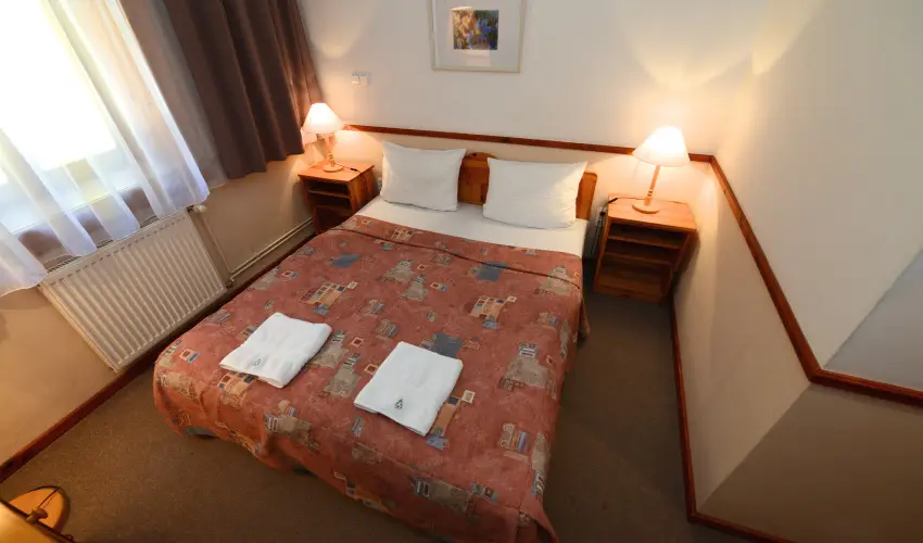 Hotel Bakony Bakonybl - Mjus 1. (min. 2 j)