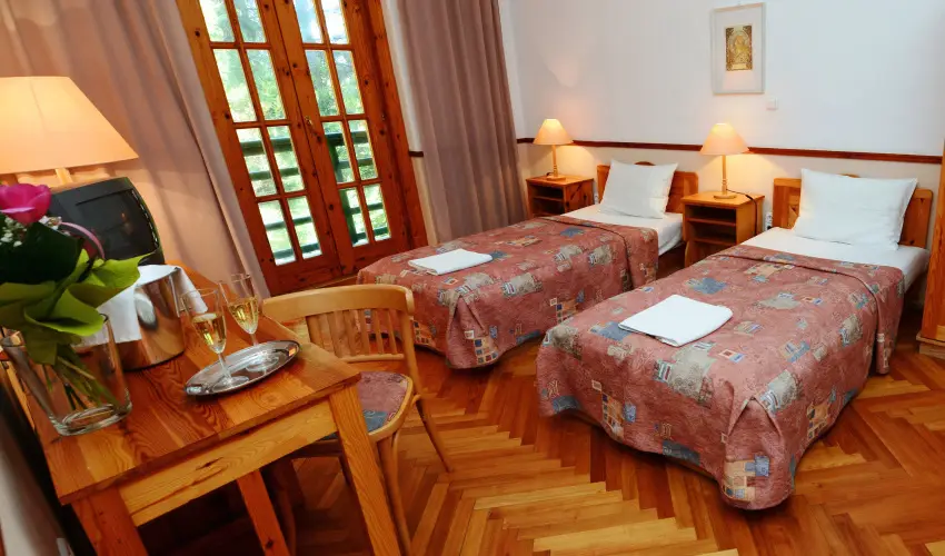 Hotel Bakony Bakonybl - Mjus 1. (min. 2 j)