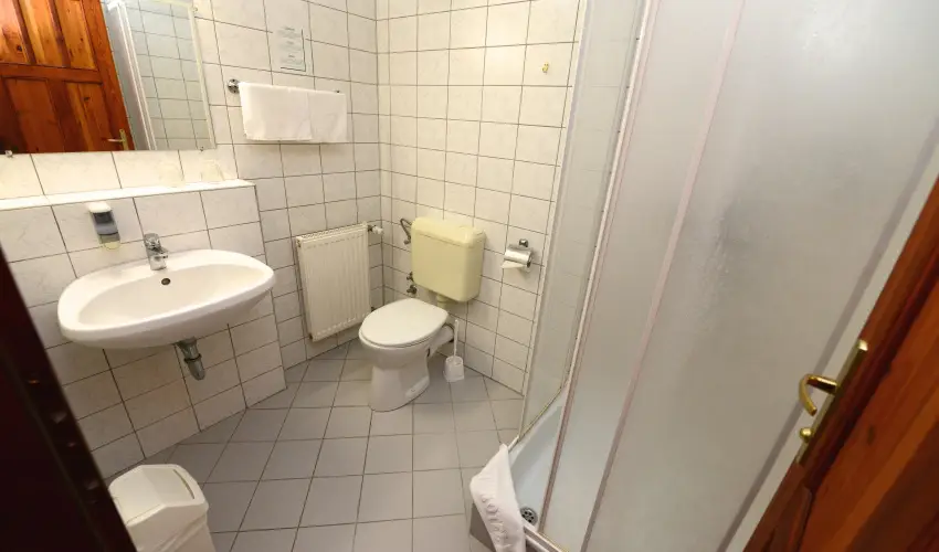 Hotel Bakony Bakonybl - Mjus 1. (min. 2 j)