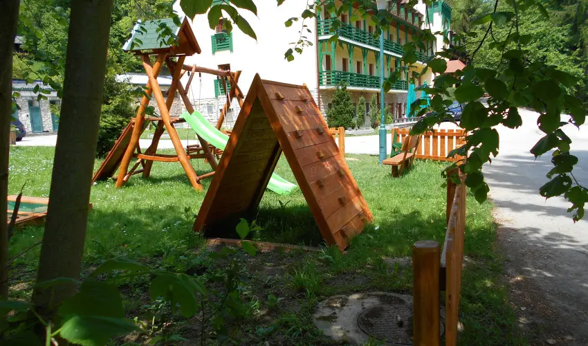 Hotel Bakony Bakonybl - Mjus 1. (min. 2 j)