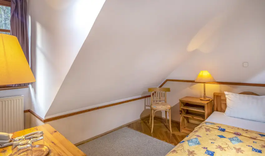 Hotel Bakony Bakonybl - Mjus 1. (min. 2 j)