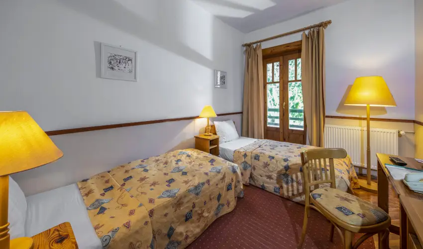 Hotel Bakony Bakonybl - Mjus 1. (min. 2 j)