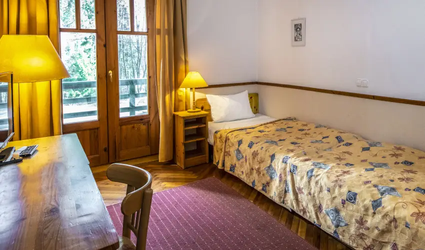 Hotel Bakony Bakonybl - Mjus 1. (min. 2 j)