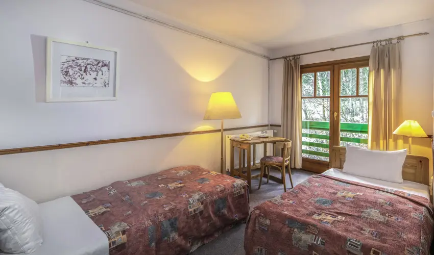 Hotel Bakony Bakonybl - Mjus 1. (min. 2 j)