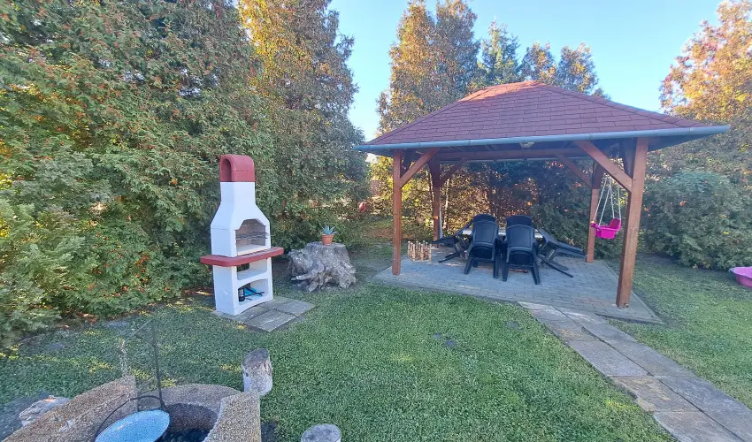 Balla Nyaral Sifok - Mjus 1. (min. 4 j)