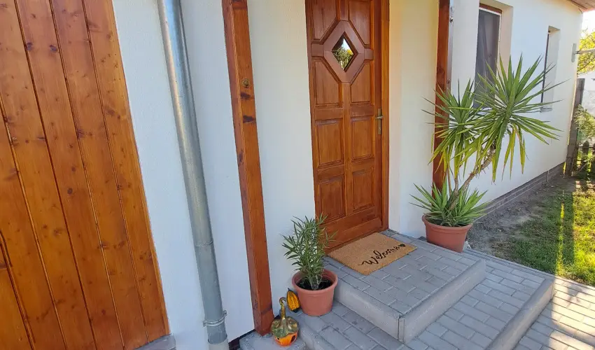 Balla Nyaral Sifok - Mjus 1. (min. 4 j)