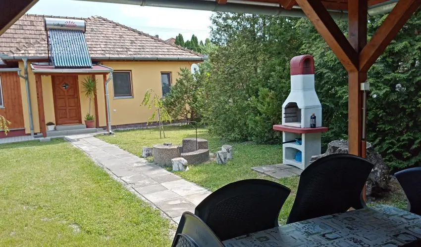 Balla Nyaral Sifok - Mjus 1. (min. 4 j)