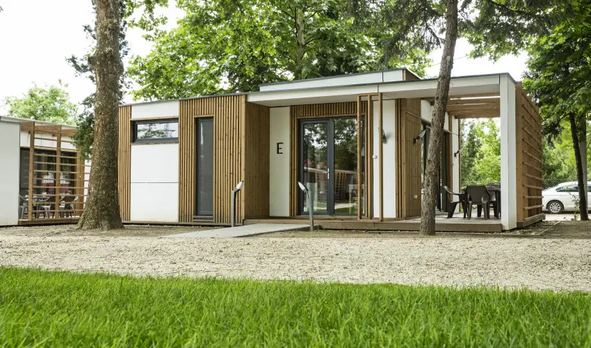 Barack Thermal Apartmanok Tiszakcske - Mjus 1.