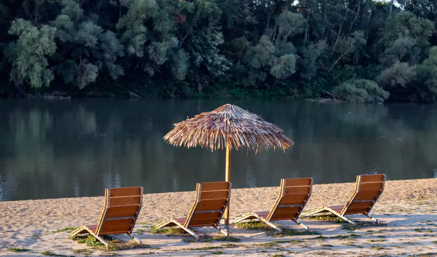 Barack Thermal Apartmanok Tiszakcske - Mjus 1.