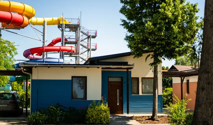 Barack Thermal Apartmanok Tiszakcske - Mjus 1.