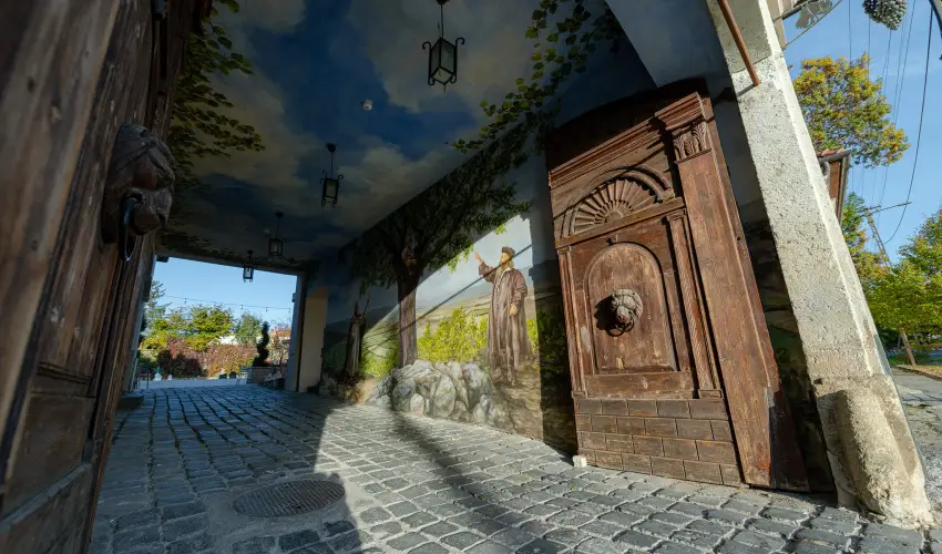 Barka Gal�ria Hotel �s �tterem T�llya - M�jus 1.