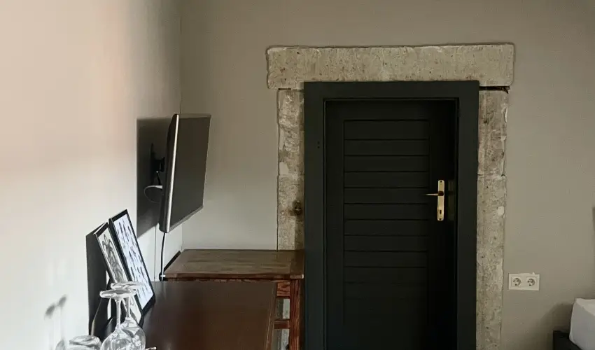 Barka Gal�ria Hotel �s �tterem T�llya - M�jus 1.