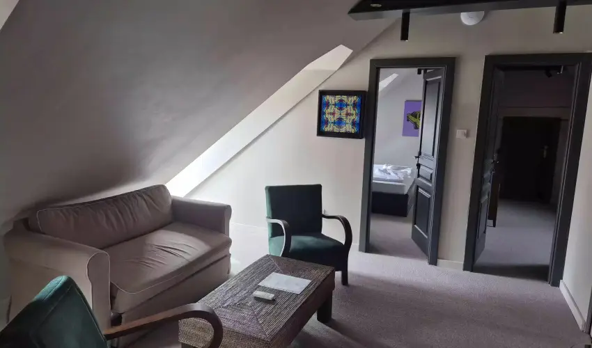 Barka Gal�ria Hotel �s �tterem T�llya - M�jus 1.