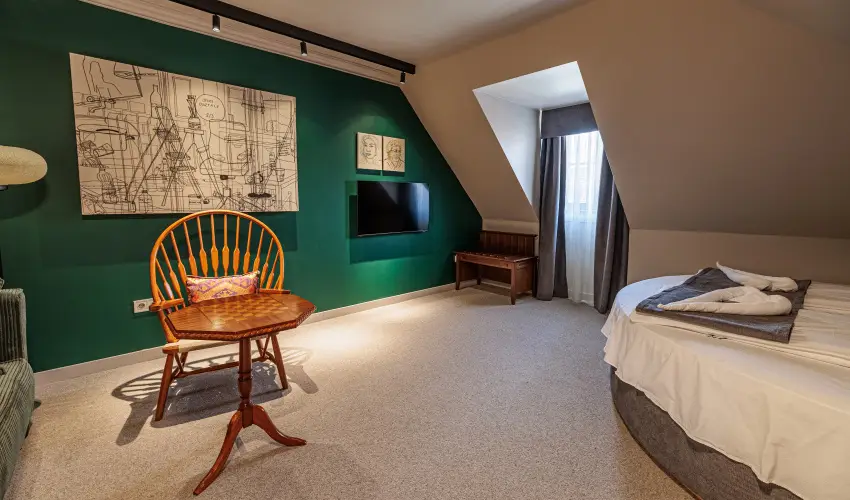 Barka Gal�ria Hotel �s �tterem T�llya - M�jus 1.