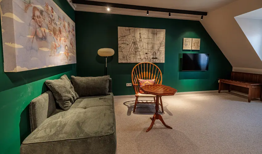 Barka Gal�ria Hotel �s �tterem T�llya - M�jus 1.