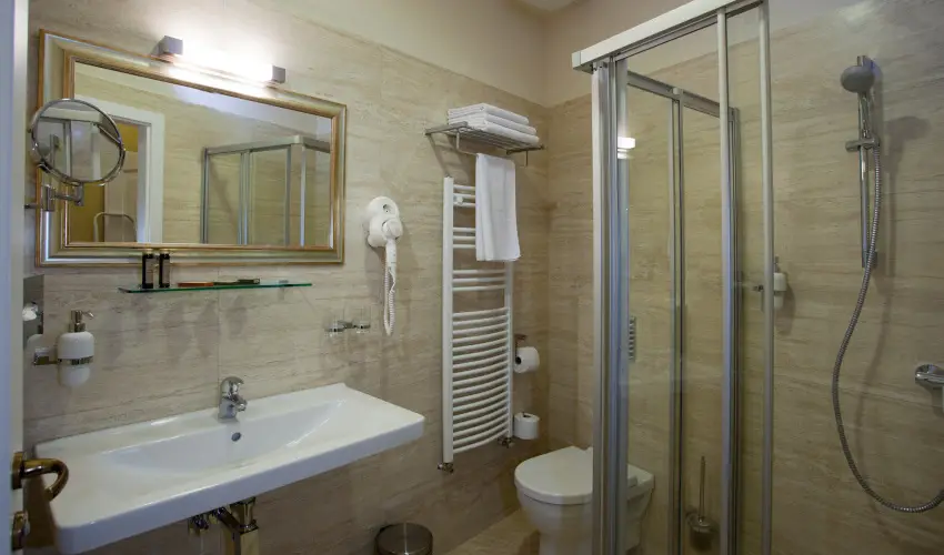 Barokk Hotel Promend Gyr - Mjus 1. - teljes elrefizetssel