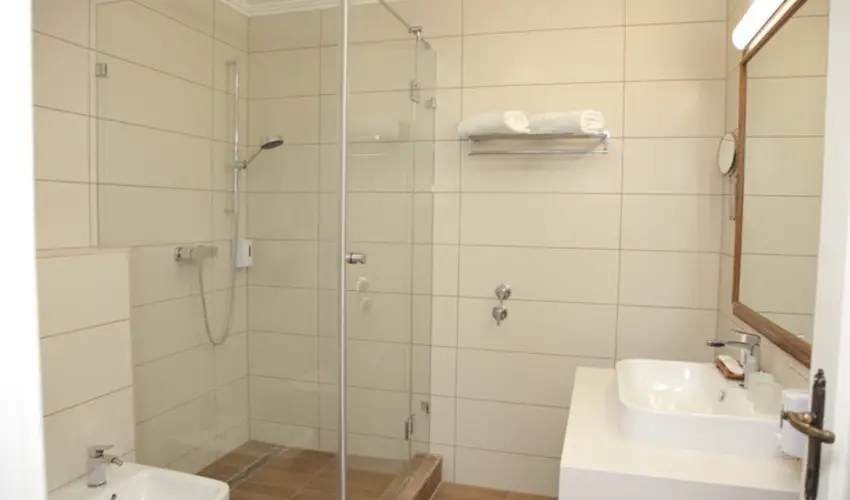 Batthyny Kastlyszll Zalacsny - Mjus 1. (min. 3 j)