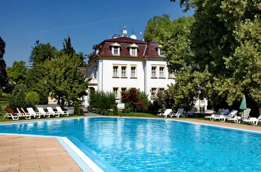 Batthyny Kastlyszll - Mjus 1. (min. 3 j)