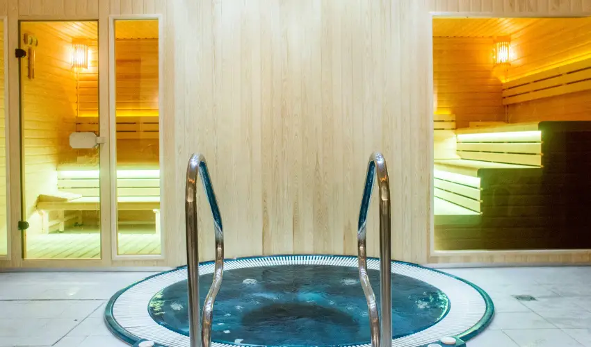 Batthyny Kastlyszll Zalacsny - Mjus 1. (min. 3 j)