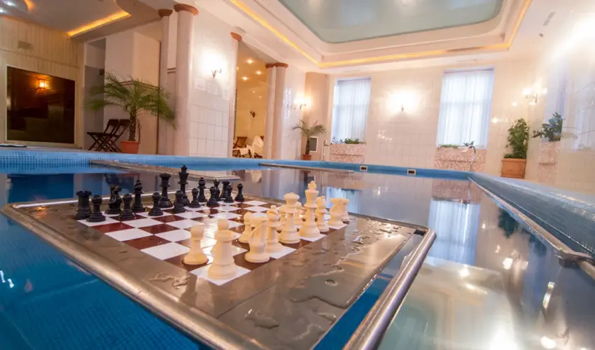 Batthyny Kastlyszll Zalacsny - Mjus 1. (min. 3 j)