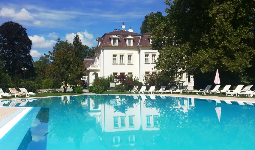 Batthyny Kastlyszll Zalacsny - Mjus 1. (min. 3 j)