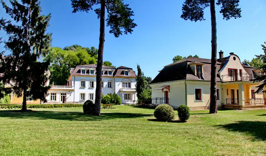 Batthyny Kastlyszll Zalacsny - Mjus 1. (min. 3 j)