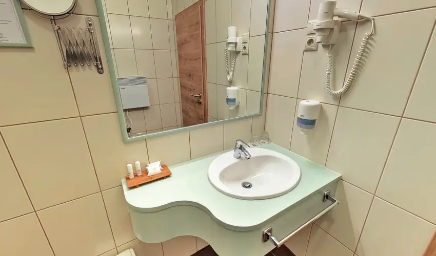 Batthyny Kria Zalacsny - Mjus 1. (min. 3 j)