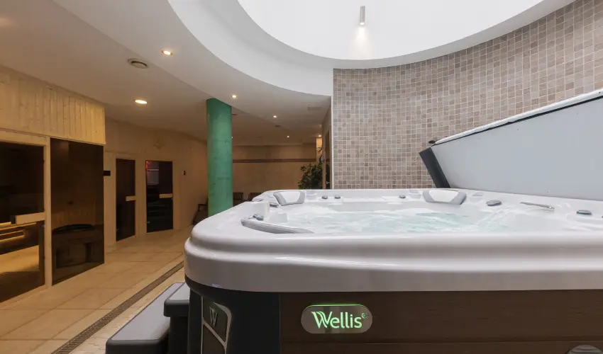 Bazilika alatti Panzi Esztergom - Mjus 1. 