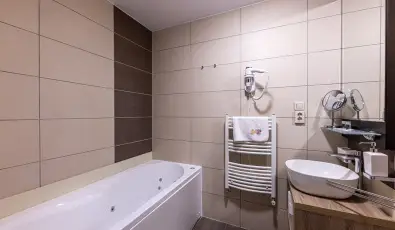 Bazilika alatti Panzi Esztergom