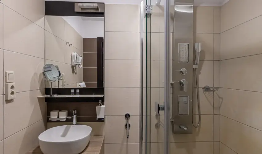 Bazilika alatti Panzi Esztergom - Mjus 1. 