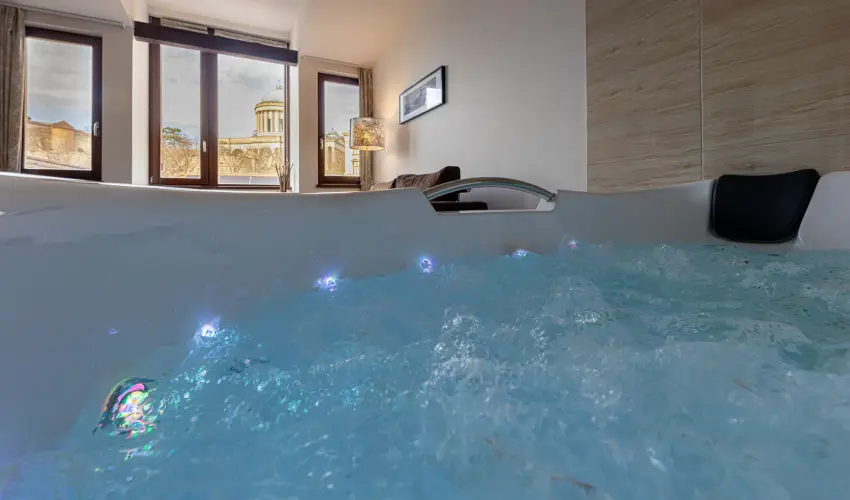 Bazilika alatti Panzi Esztergom - Mjus 1. 