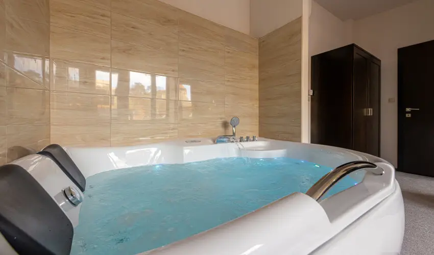 Bazilika alatti Panzi Esztergom - Mjus 1. 