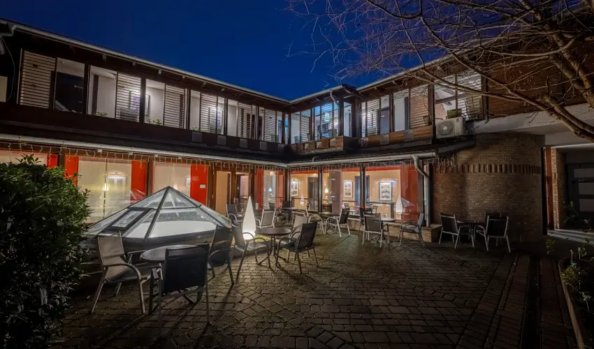 Bazilika alatti Panzi Esztergom - Mjus 1. 