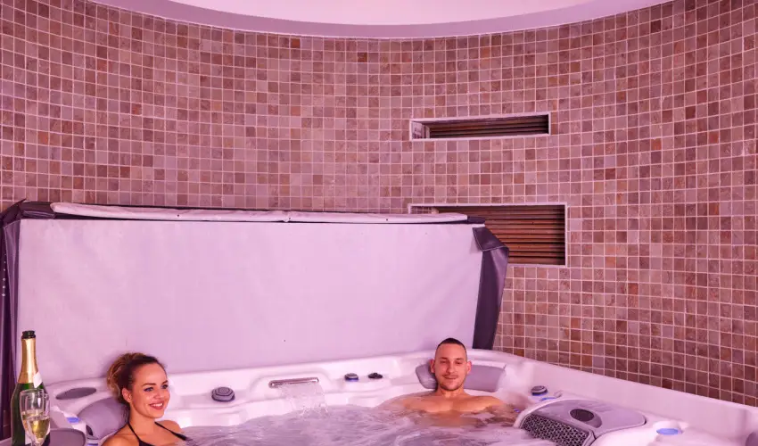 Bazilika alatti Panzi Esztergom - Mjus 1. 