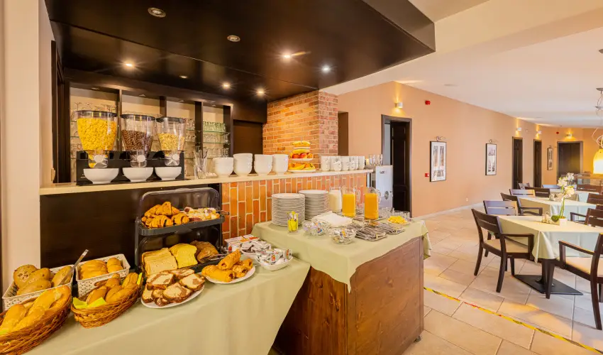 Bazilika alatti Panzi Esztergom - Mjus 1. 