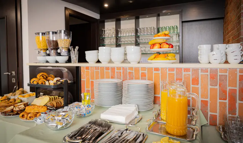 Bazilika alatti Panzi Esztergom - Mjus 1. 